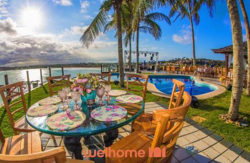 Manguinhos House | Mansao em Geriba com Piscina Infinita a Beira Mar
