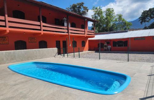 Maranduba Apartment | Maranduba Kitnet Marbela 11 — Aconchegante, Piscina, 2 Quadras do Mar