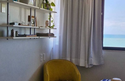 Vila Velha Apartment | Maravista flat facing the sea with whirlpool and swimming pool.