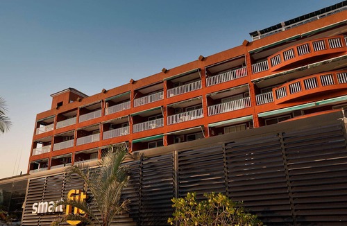 Parque das Palmeiras Apartment | Mares Suites by Angra Beach