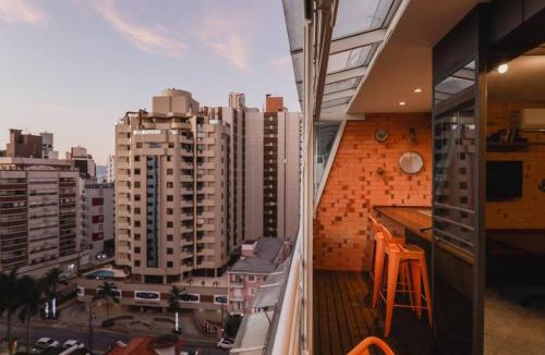 Centro Apartment | Mega apê temático no coração de Florianópolis