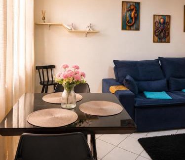 Praia dos Anjos House | Meu Aconchego Casa Duplex com Piscina e Salão de jogos, 400mt da Praia