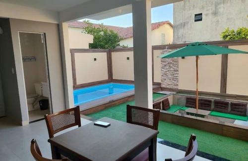 Palmeiras House | Meu cantinho com ar e piscina