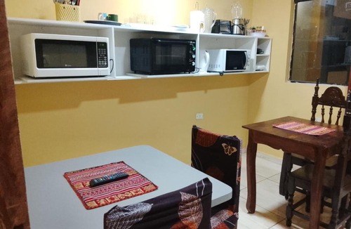 Lambare Apartment | Mi Hábitat Lambaré - Habitaciones con Baño Privado, Cocina y Comedor equipados con electrodomésticos, con Quincho al Aire Libre