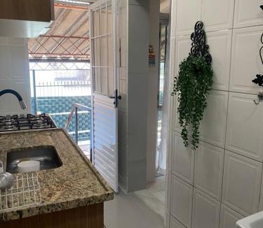 Cacuia House | Micro Casa RIO DE JANEIRO Tranquila e agradável Aeroporto GALEÃO