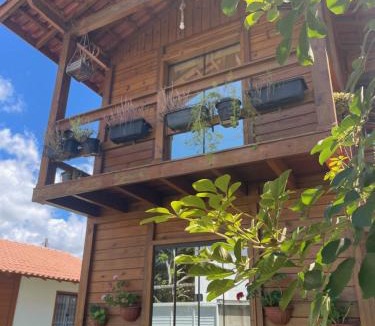 Itaipava Ski Chalet | Millicent Residence - Chalet Milly e Chalet Iris - Itaoca Praia - ES