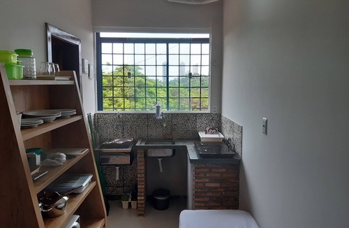 Ondina Apartment | Mini Quarto e Sala Aconchegante em Ondina/garibaldi, Próximo a Ufba
