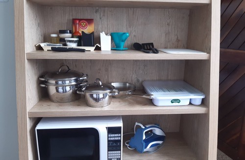 Ondina Apartment | Mini Quarto e Sala Aconchegante em Ondina/garibaldi, Próximo a Ufba
