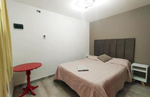 Castelar Apartment | Minicasa moderna