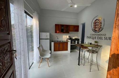 Fernando De La Mora Apartment | Minimalist apartment with balcony