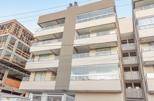 Ze Amandio Apartment | Mirante de Bombas: Apto a 5 minutos da Praia P1001