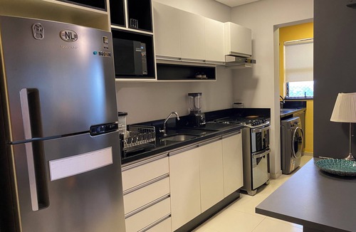 Foz do Iguacu Apartment | Modern apartment with beautiful view close to everything