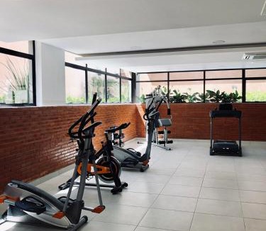 Asuncion Apartment | Modern 265m2 Flat BBQ Pool Gym