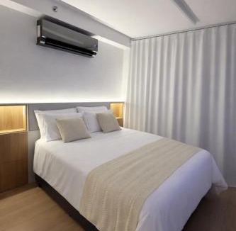 Sao Paulo Apartment | Modern 32m2 Studio with PS5 Washer Dryer and AC
