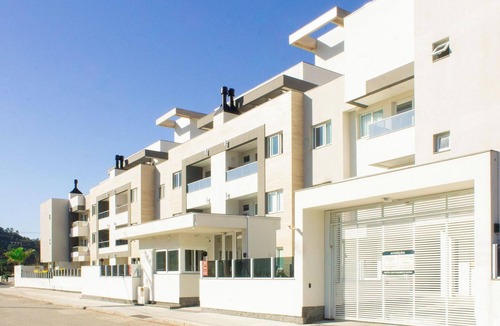 Alto Ribeirao Apartment | Modern Apartment With Pool and Barbecue Crr201