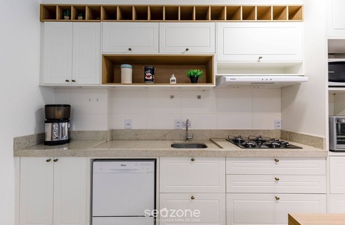 Penha Apartment | Modern apt With Pool Near the Beach Avr0203