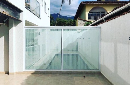 Maranduba House | Modern beachfront apartment with private barbecue and pool - Ubatuba