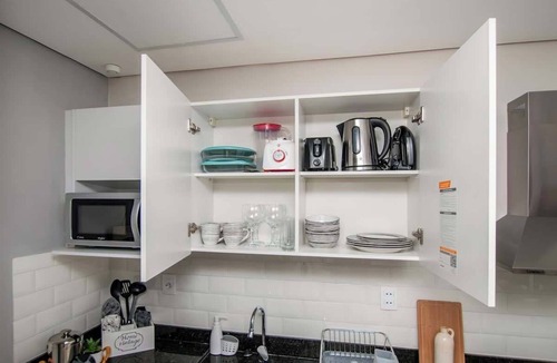 Asuncion Apartment | Modern Business Stay | Work Desk | Pool & Gym