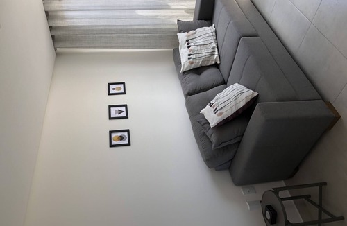 Miramar Apartment | Modern Flat in Miramar