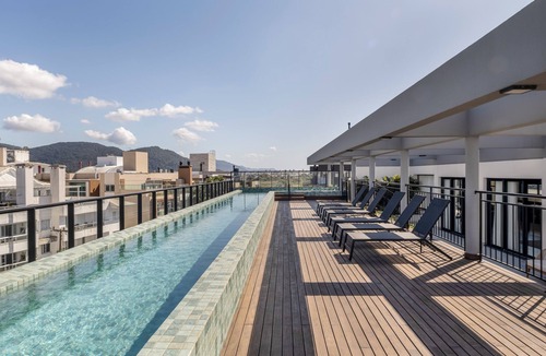 Lagoa Pequena Apartment | Modern Loft at Novo Campeche beach