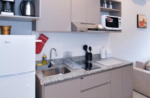 Fernando De La Mora Apartment | Modern One-Bedroom for Work and Relax