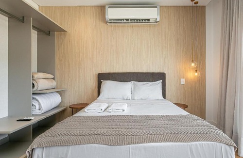 Saco Grande Apartment | Modern Studio | 600MB | Pool & Gym #SG01