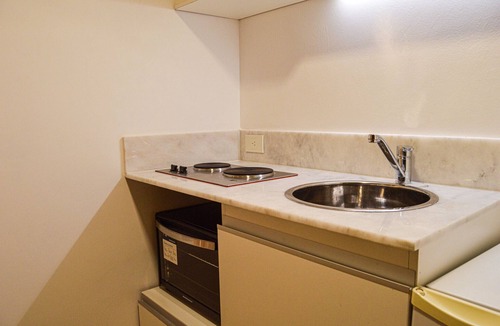 Balvanera Apartment | Modern studio apartment with balcony