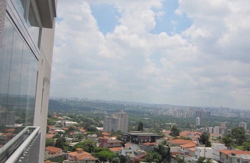 Sao Paulo Apartment | Modern Studio Apartment in Vila Madalena - Near Paulista Metro Station - Heitor Penteado Street