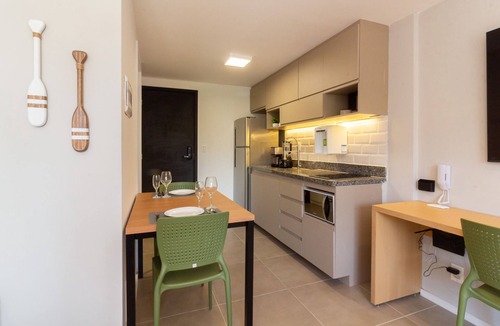 Cabucu Apartment | Modern Studio in Lapa With Pool and gym R1205