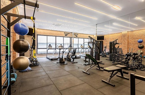 Saco Grande Apartment | Modern Studio | Pool | Gym #SG10