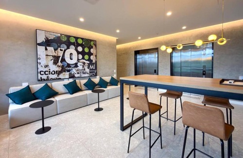 Sao Paulo Apartment | Modern studio with balcony and washer-dryer, near Expo SP