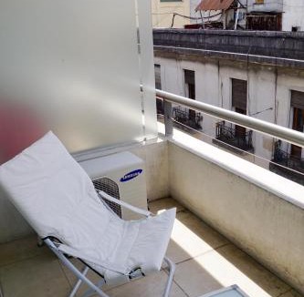 Buenos Aires Central Business District Apartment | Modern Studio with private Balcony in San Telmo