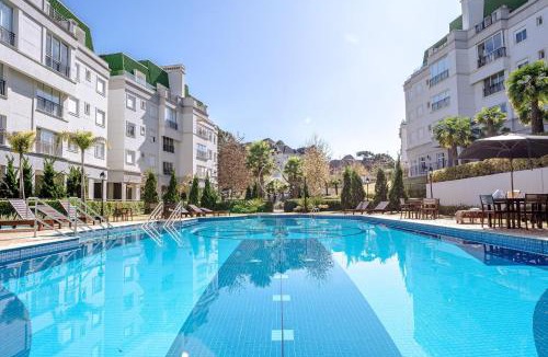 Vila Inglesa Apartment | Moderna cobertura duplex com 4 suítes em condomínio com lazer completo - Campos do Jordão