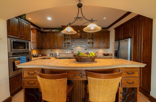 Herradura Apartment | Montebello 1E 3 bed 3 Bath Ocean View