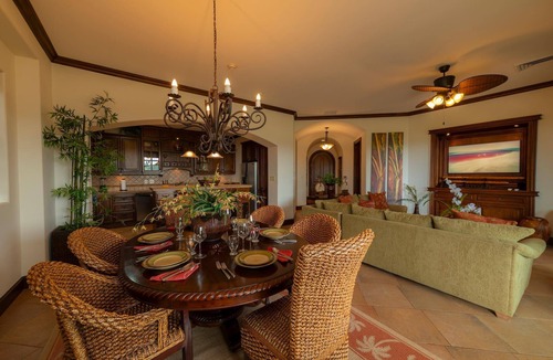 Herradura Apartment | Montebello 1E 3 bed 3 Bath Ocean View
