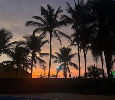 Santa Cruz da Conceicao House | Morada por do sol no lago hidro e piscina