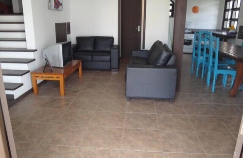 Morrinhos House | Morrinhos - Large house, steps from the sea, complimentary wifi