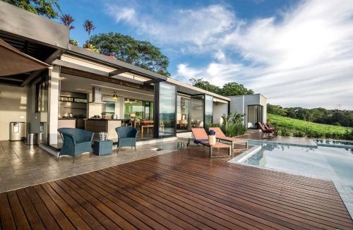 Cassia House | @morro.redondo - A casa no Lago e na Serra
