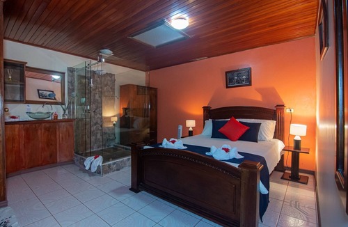 Monteverde Bed & Breakfast | Nafre House