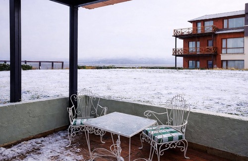 Dina Huapi Condo | Nahuel Ground Floor Lake View Dina Huapi