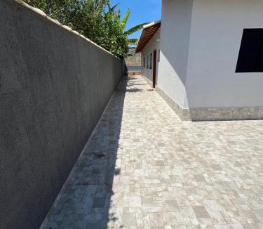 Jardim Coronel House | Nanycasapraialoc
