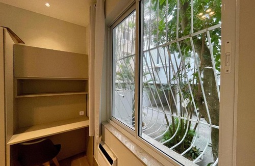 Ipanema Apartment | ne block from the beach, Two suites, Prudente - Posto 9
