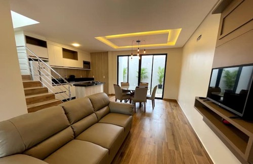Bombas House | Neves House
