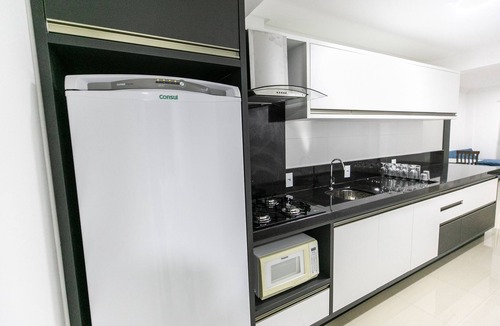 Bombas Apartment | New apartment. 70m2 with pool, gym, games room. Very well located!