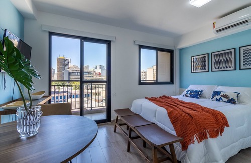 Santa Ifigenia Apartment | Next to 25 de Março, Bom Retiro and Santa Efigênia