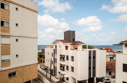 Ingleses Centro Apartment | Nice and Equipped Apt. 200m From the Beach Pra0304