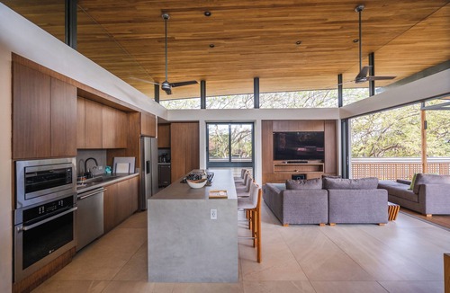 Playa Langosta Villa | NIMBU WEST VILLA - Modern Design Oasis, Pools, Short Walk to Langosta Beach