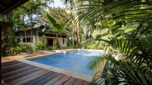 Chiguata House | Nirvana House