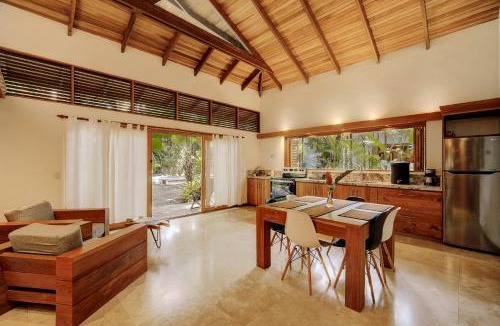 Chiguata House | Nirvana House