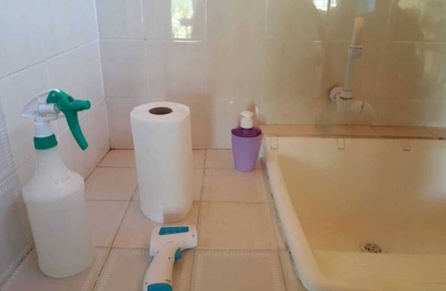 Fernando De La Mora Bed & Breakfast | Nueva Alborada Lodging House